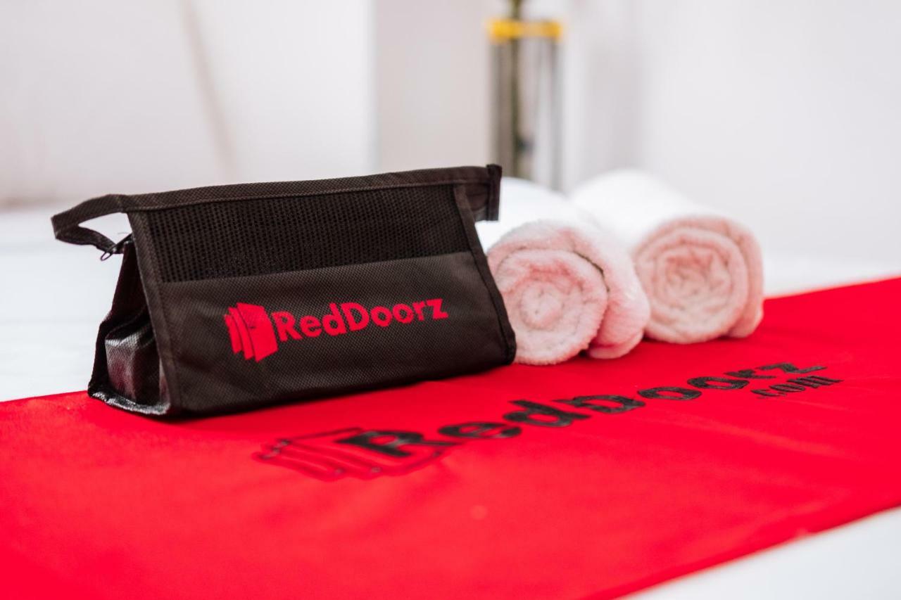 Reddoorz Plus @ Silk Residences Sta. Mesa Monthly Stay Μανίλα Εξωτερικό φωτογραφία